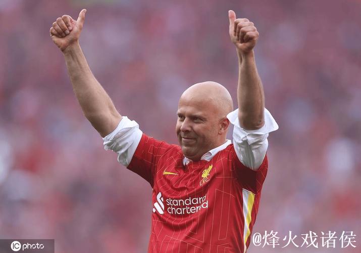 利物浦主帅斯洛特:希望萨拉赫留下 利物浦主帅斯洛特:希望萨拉赫留下