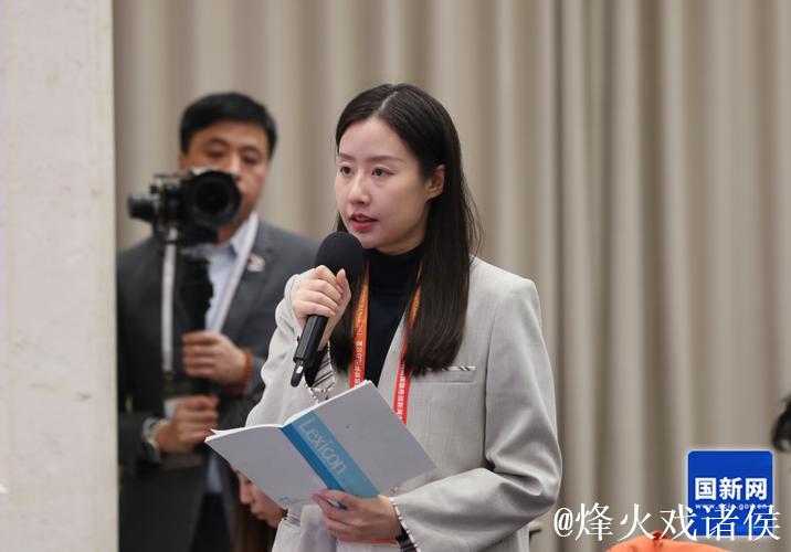 国新办举行发布会介绍亚冬会筹办情况